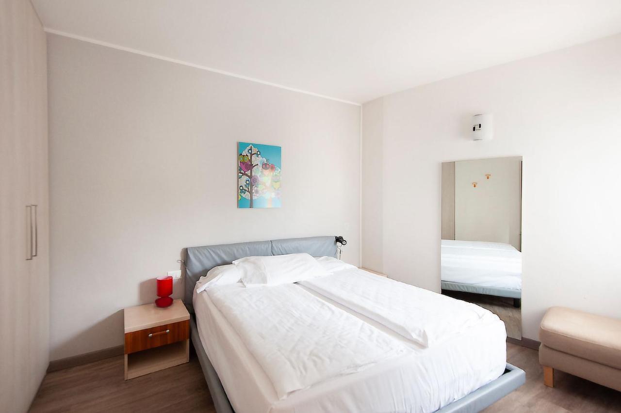 Hotel Venezia ริวาเดลการ์ดา ภายนอก รูปภาพ