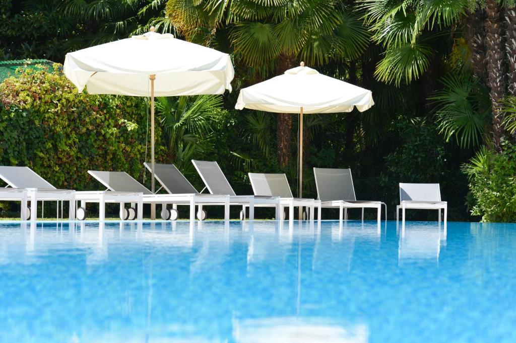 Hotel Venezia ริวาเดลการ์ดา ภายนอก รูปภาพ